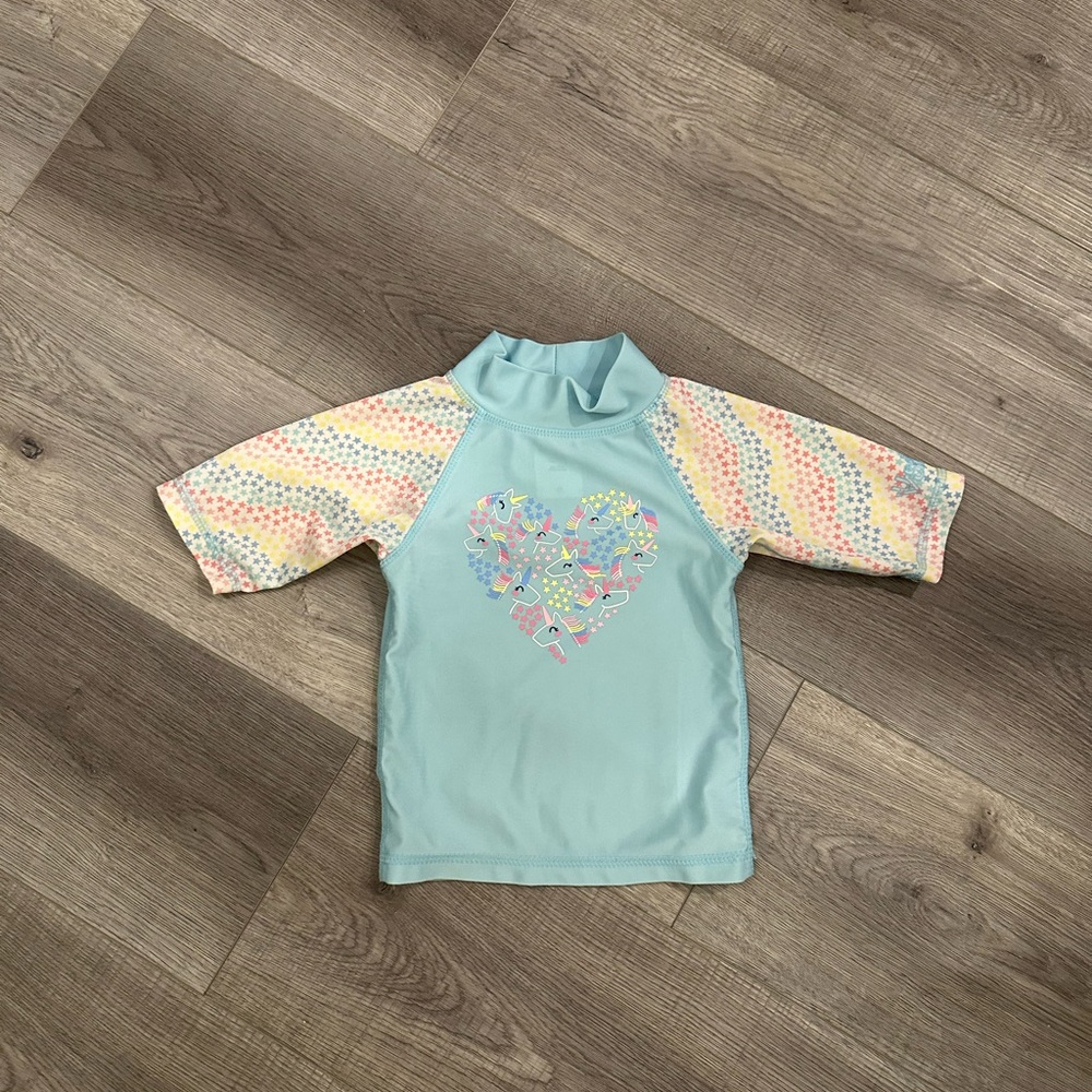 10/10$ UV SKINZ kids toddler unicorn theme rashguard swim top size 2T